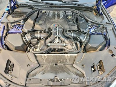 Zdjęcie 11 z 12 samochodu: 2018 BMW M5 VIN:WBSJF0C55JB282189 - miniatura