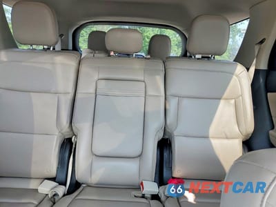 Zdjęcie 10 z 13 samochodu: 2024 FORD EXPLORER XLT VIN:1FMSK7DH1RGA28854 - miniatura