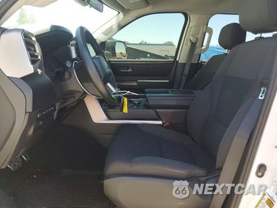 Zdjęcie 7 z 13 samochodu: 2023 TOYOTA TUNDRA SR5 VIN:5TFLA5DB4PX124180 - miniatura