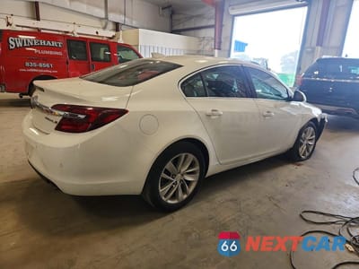Trzecie zdjęcie samochodu z tyłu: 2016 BUICK REGAL PREMIUM VIN:2G4GS5GX9G9134557 - miniatura
