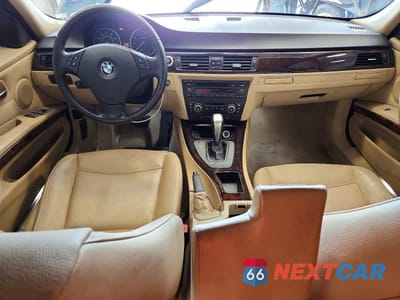 Zdjęcie 8 z 13 samochodu: 2008 BMW 328 XI VIN:WBAVC93598K043354 - miniatura