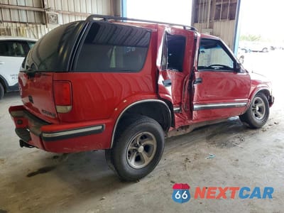 Trzecie zdjęcie samochodu z tyłu: 1999 CHEVROLET BLAZER VIN:1GNCS13W9X2123329 - miniatura