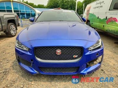 Piąte zdjęcie samochodu w środku: 2019 JAGUAR XE S VIN:SAJAM4FV0KCP43828 - miniatura