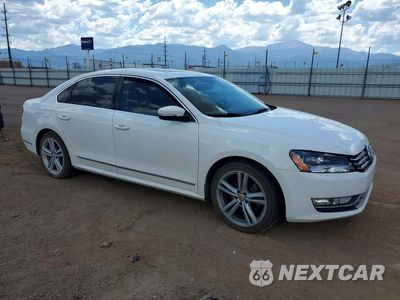 Czwarte zdjęcie samochodu z boku: 2015 VOLKSWAGEN PASSAT SEL VIN:1VWCV7A35FC039705 - miniatura