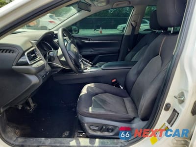 Zdjęcie 7 z 12 samochodu: 2020 TOYOTA CAMRY LE VIN:4T1C11AK4LU944702 - miniatura