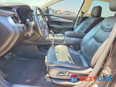 Zdjęcie 7 z 13 samochodu: 2019 CADILLAC XT5 LUXURY VIN:1GYKNCRS2KZ108421 - miniatura