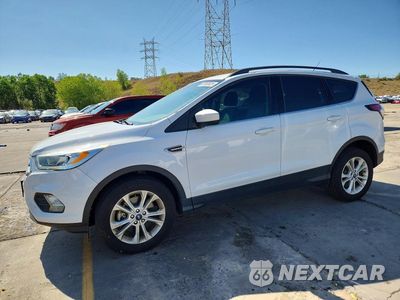 2017 FORD ESCAPE SE 1FMCU9G90HUD53557 - główne zdjęcie licytacji z USA - miniatura