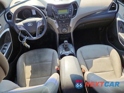 Zdjęcie 8 z 12 samochodu: 2016 HYUNDAI SANTA FE SPORT 2.4L VIN:5XYZT3LB0GG312708 - miniatura