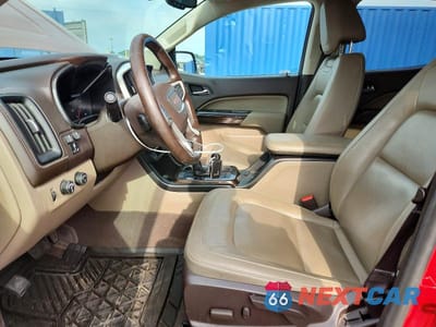 Zdjęcie 7 z 12 samochodu: 2020 GMC CANYON SLT VIN:1GTG6DEN6L1211212 - miniatura