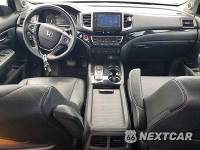 Zdjęcie 8 z 12 samochodu: 2016 HONDA PILOT TOURING VIN:5FNYF6H94GB095200 - miniatura
