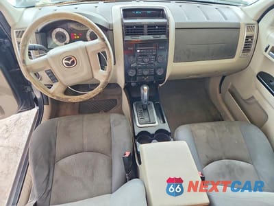 Zdjęcie 8 z 13 samochodu: 2008 MAZDA TRIBUTE I VIN:4F2CZ02Z08KM12076 - miniatura