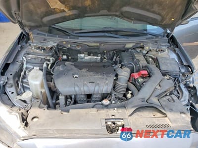 Zdjęcie 11 z 12 samochodu: 2017 MITSUBISHI LANCER ES VIN:JA32U2FUXHU004479 - miniatura