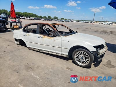 Czwarte zdjęcie samochodu z boku: 2004 BMW 330 I VIN:WBAEV53454KM34084 - miniatura