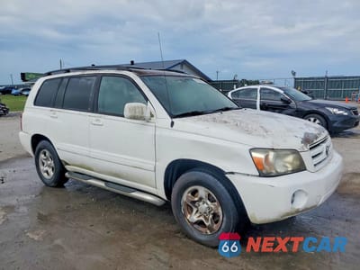 Czwarte zdjęcie samochodu z boku: 2005 TOYOTA HIGHLANDER BASE VIN:JTEGD21A850114420 - miniatura