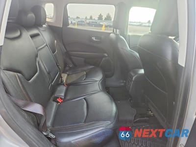Zdjęcie 11 z 14 samochodu: 2019 JEEP COMPASS LIMITED VIN:3C4NJDCB7KT753411 - miniatura
