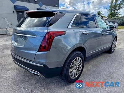 Trzecie zdjęcie samochodu z tyłu: 2020 CADILLAC XT5 PREMIUM LUXURY VIN:1GYKNDRS7LZ196339 - miniatura