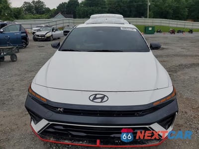 Piąte zdjęcie samochodu w środku: 2025 HYUNDAI ELANTRA N BASE VIN:KMHLW4DK9SU035044 - miniatura
