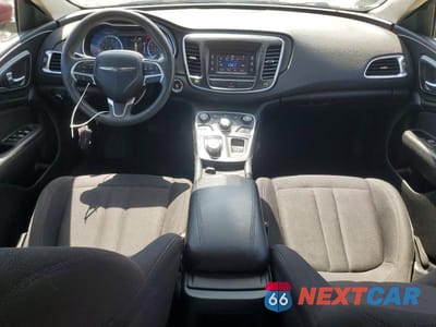 Zdjęcie 8 z 12 samochodu: 2015 CHRYSLER 200 LIMITED VIN:1C3CCCAB0FN700204 - miniatura