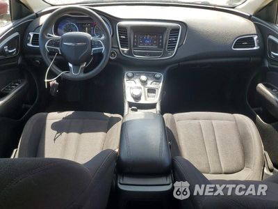 Zdjęcie 8 z 12 samochodu: 2015 CHRYSLER 200 LIMITED VIN:1C3CCCAB0FN700204 - miniatura