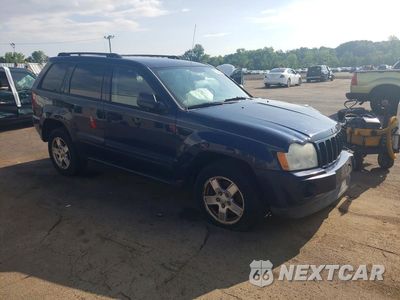 Czwarte zdjęcie samochodu z boku: 2006 JEEP GRAND CHEROKEE LAREDO VIN:1J4GR48K16C201103 - miniatura