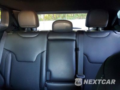 Zdjęcie 10 z 13 samochodu: 2024 JEEP COMPASS LATITUDE VIN:3C4NJDBN4RT101657 - miniatura