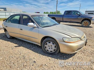 Czwarte zdjęcie samochodu z boku: 2004 HONDA ACCORD SEDAN DX AUTO VIN:1HGCG6693YA103454 - miniatura