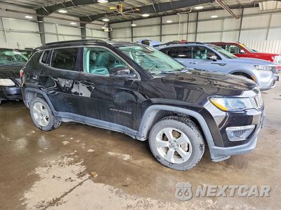 Czwarte zdjęcie samochodu z boku: 2020 JEEP COMPASS LATITUDE VIN:3C4NJDBB7LT137663 - miniatura