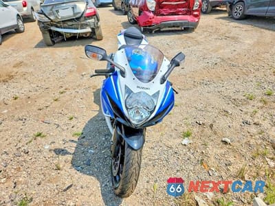 Drugie zdjęcie samochodu z przodu: 2025 SUZUKI GSX-R600 VIN:JS1GN7FA8S7101820 - miniatura