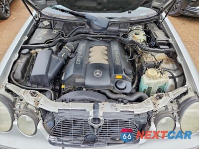 Zdjęcie 11 z 12 samochodu: 2001 MERCEDES-BENZ E 430 VIN:WDBJF83J61X053203 - miniatura