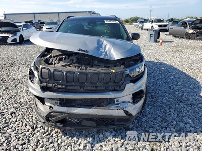 Piąte zdjęcie samochodu w środku: 2022 JEEP COMPASS LATITUDE VIN:3C4NJCBB0NT199077 - miniatura