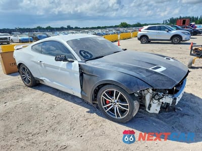Czwarte zdjęcie samochodu z boku: 2020 FORD MUSTANG GT VIN:1FA6P8CF8L5161763 - miniatura