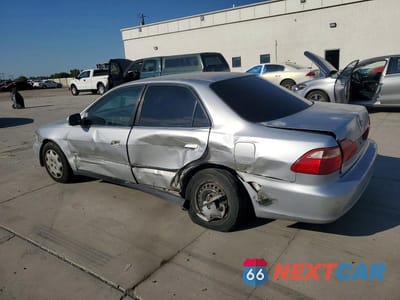 Drugie zdjęcie samochodu z przodu: 2000 HONDA ACCORD LX VIN:JHMCG6655YC007999 - miniatura