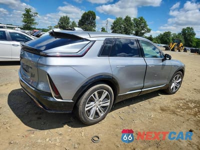Trzecie zdjęcie samochodu z tyłu: 2024 CADILLAC LYRIQ TECH VIN:1GYKPMRK0RZ113014 - miniatura