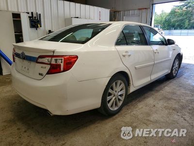 Trzecie zdjęcie samochodu z tyłu: 2012 TOYOTA CAMRY HYBRID XLE VIN:4T1BD1FK5CU005201 - miniatura
