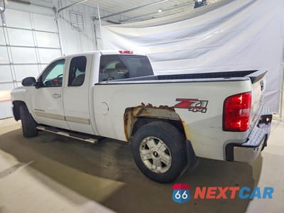 Drugie zdjęcie samochodu z przodu: 2009 CHEVROLET SILVERADO K1500 LT VIN:1GCEK29009Z285760 - miniatura