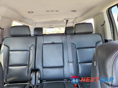 Zdjęcie 10 z 13 samochodu: 2015 CHEVROLET SUBURBAN K1500 LT VIN:1GNSKJKCXFR123249 - miniatura