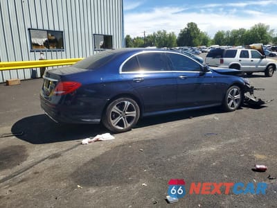 Trzecie zdjęcie samochodu z tyłu: 2018 MERCEDES-BENZ E 300 VIN:WDDZF4JB1JA446432 - miniatura