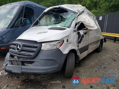 2022 MERCEDES-BENZ SPRINTER 1500 W1Y70BGY3NT087934 - główne zdjęcie licytacji z USA - miniatura