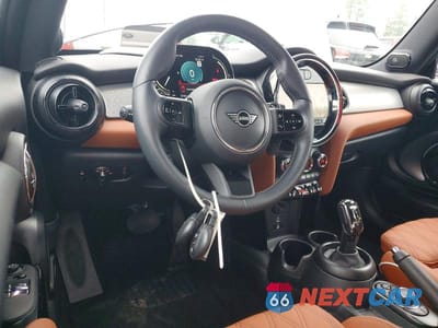 Zdjęcie 8 z 12 samochodu: 2024 MINI COOPER S VIN:WMW53DH02R2V71142 - miniatura