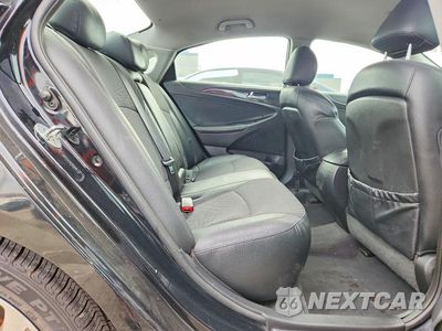 Zdjęcie 10 z 12 samochodu: 2014 HYUNDAI SONATA SE VIN:5NPEC4ACXEH924985 - miniatura