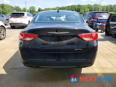 Zdjęcie 6 z 12 samochodu: 2015 CHRYSLER 200 C VIN:1C3CCCCG2FN733438 - miniatura