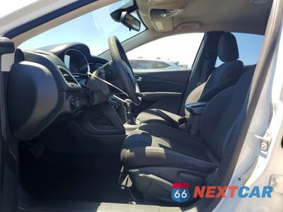 Zdjęcie 7 z 12 samochodu: 2015 DODGE DART SXT VIN:1C3CDFBB1FD211622 - miniatura