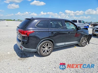Trzecie zdjęcie samochodu z tyłu: 2016 MITSUBISHI OUTLANDER ES VIN:JA4AD2A35GZ039695 - miniatura