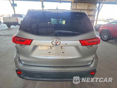 Zdjęcie 6 z 12 samochodu: 2019 TOYOTA HIGHLANDER XLE VIN:5TDKZRFHXKS559152 - miniatura