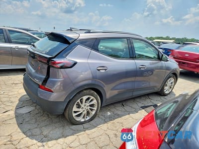 Trzecie zdjęcie samochodu z tyłu: 2023 CHEVROLET BOLT EUV LT VIN:1G1FY6S00P4198772 - miniatura