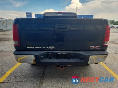 Zdjęcie 6 z 13 samochodu: 2008 GMC SIERRA K1500 VIN:1GTEK19J38Z287181 - miniatura