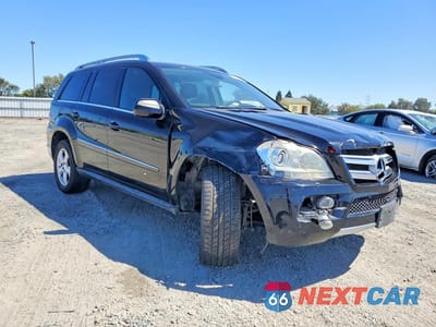 Czwarte zdjęcie samochodu z boku: 2010 MERCEDES-BENZ GL 450 4MATIC VIN:4JGBF7BE4AA555954 - miniatura
