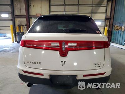Zdjęcie 6 z 14 samochodu: 2010 LINCOLN MKT VIN:2LMHJ5AT8ABJ19193 - miniatura