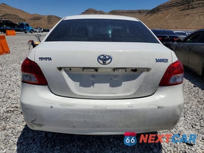 Zdjęcie 6 z 12 samochodu: 2007 TOYOTA YARIS BASE VIN:JTDBT923371060855 - miniatura