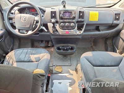 Zdjęcie 8 z 13 samochodu: 2019 RAM PROMASTER 3500 3500 HIGH VIN:3C6URVJG1KE551796 - miniatura